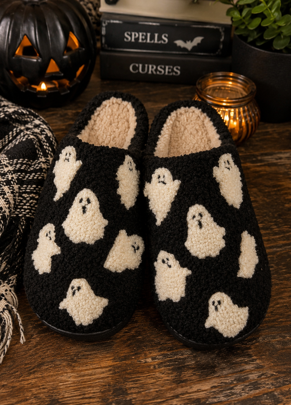 Ghost Time Slippers - Black