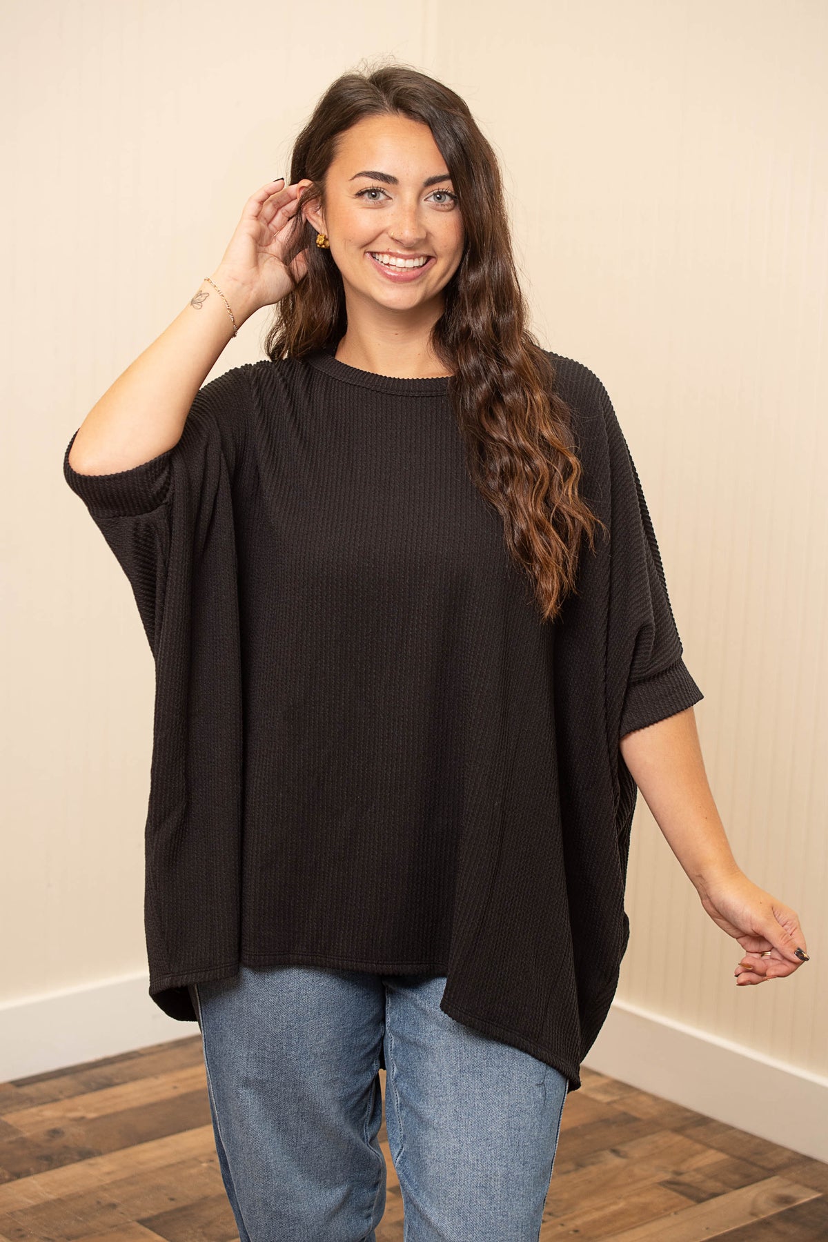 Simply Effortless Ribbed Top in Black