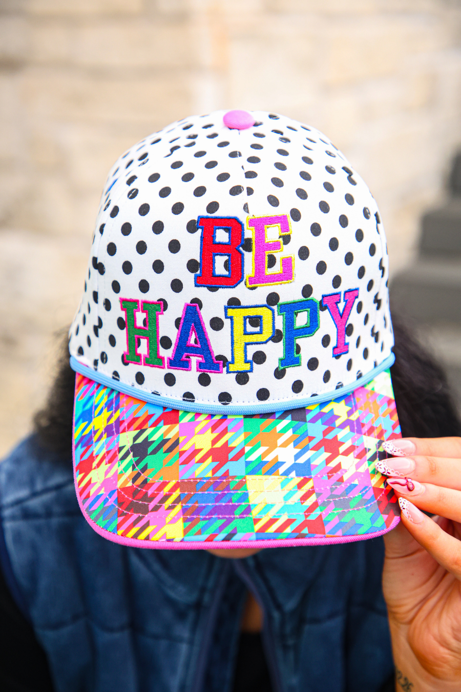 Be Happy Hat in Multi