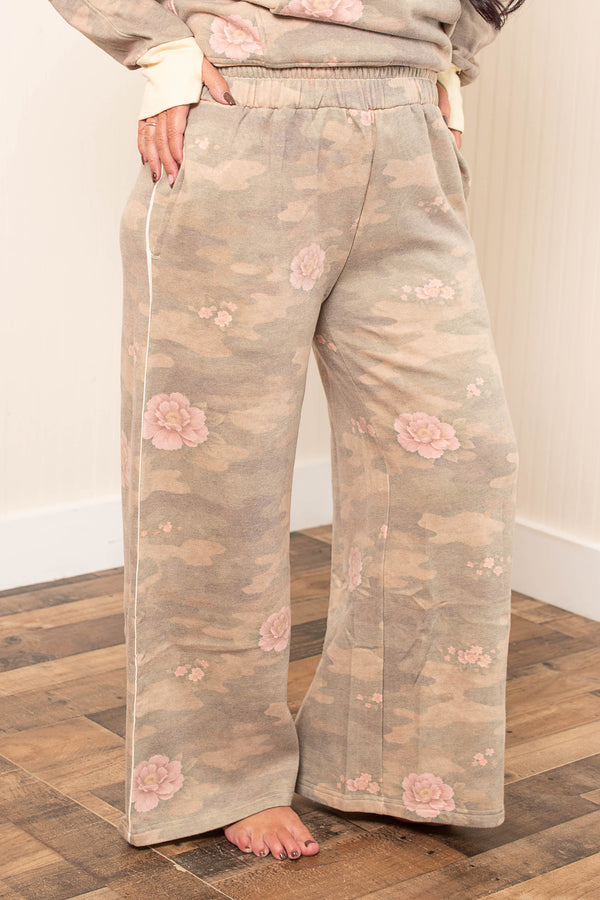 Drift Away Joggers - Camo