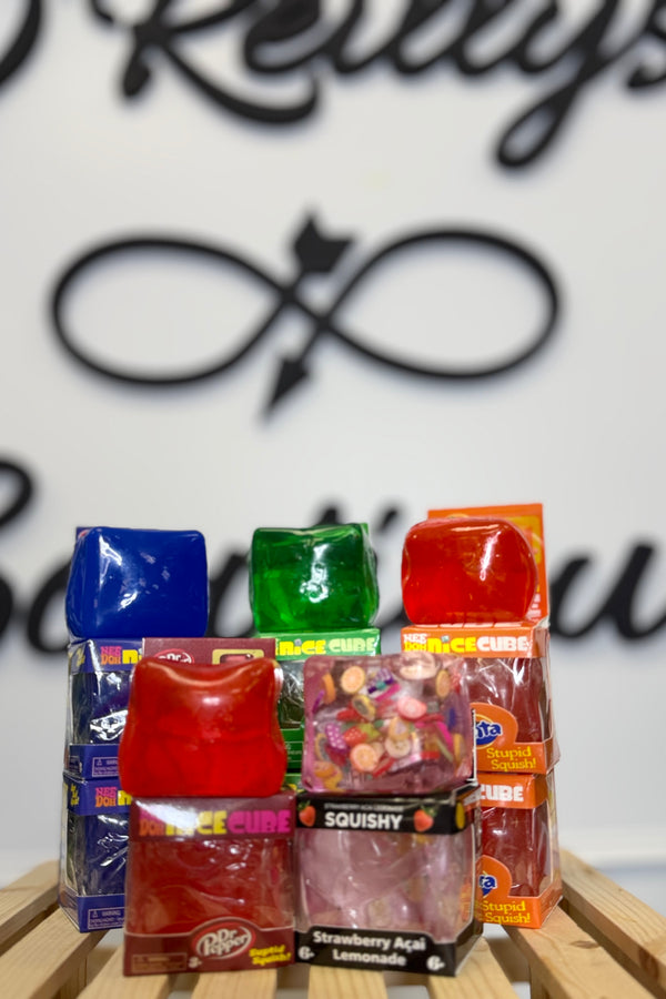 Exclusive Viral Squish Cube