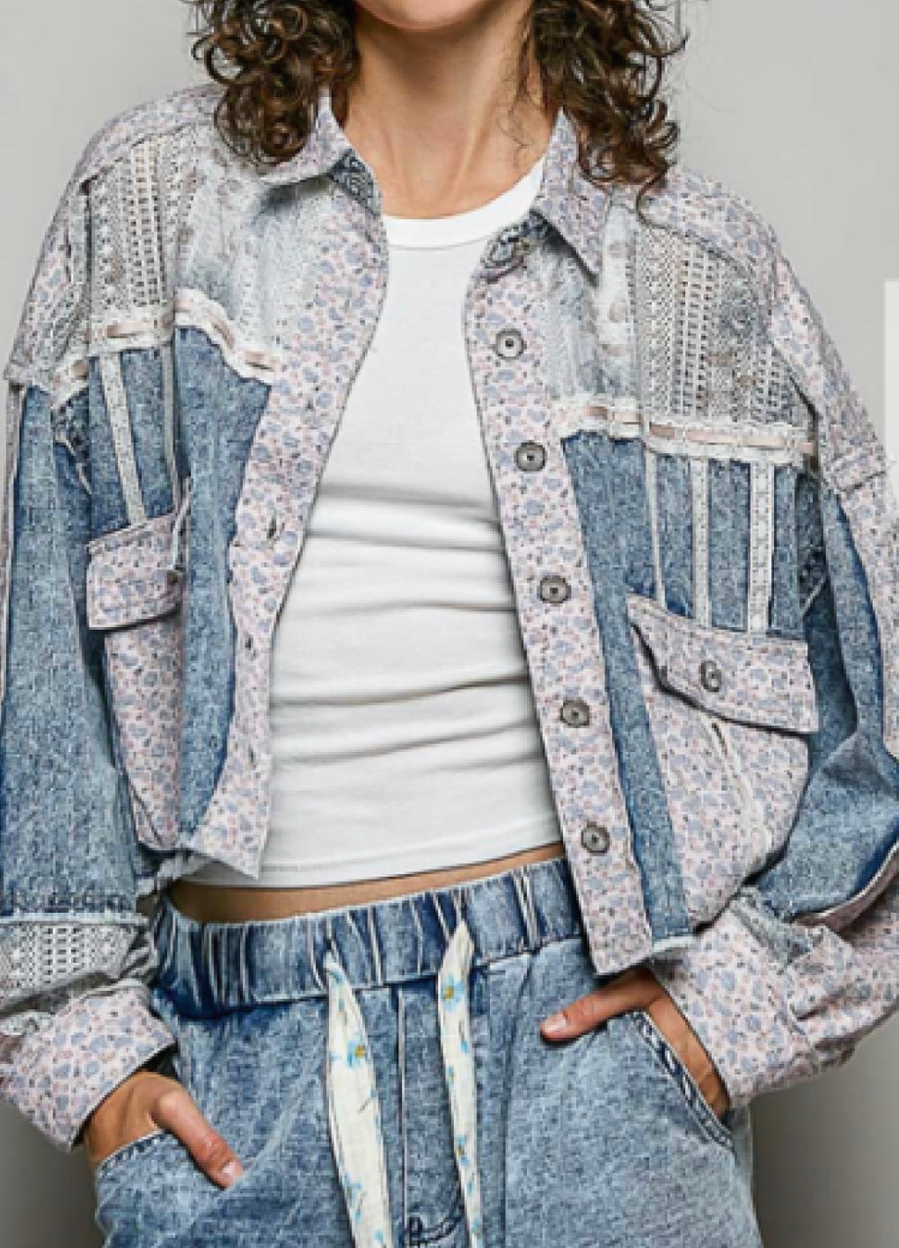 Printed Relaxed Fit Woven Jacket