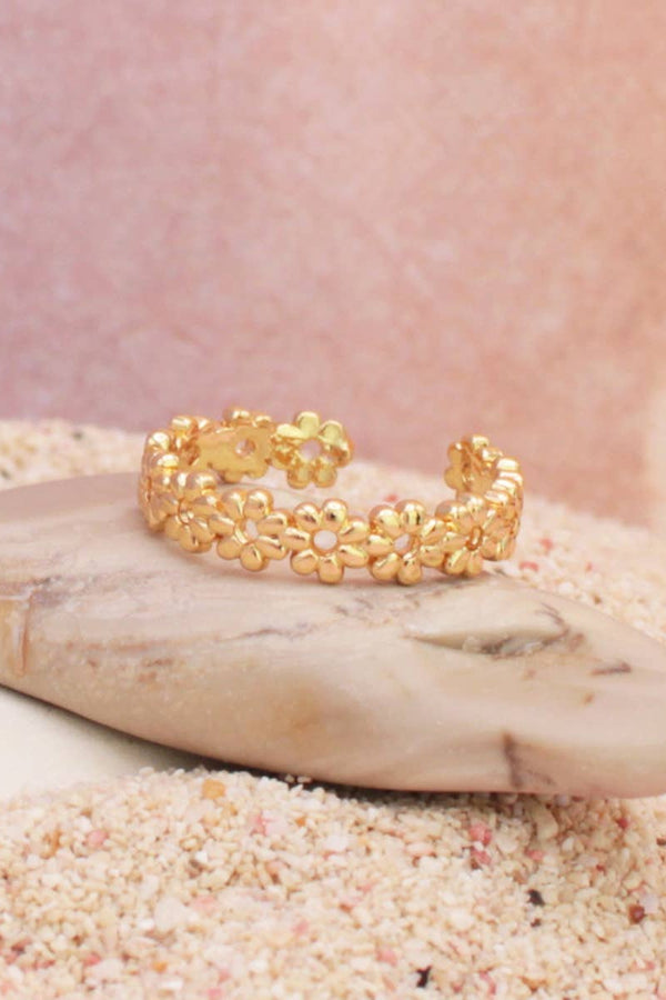 Daisy Chain Gold or Silver Adjustable Toe Ring