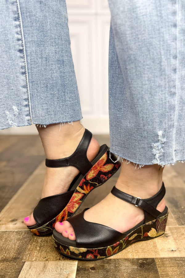 Meet Ya There Sandals