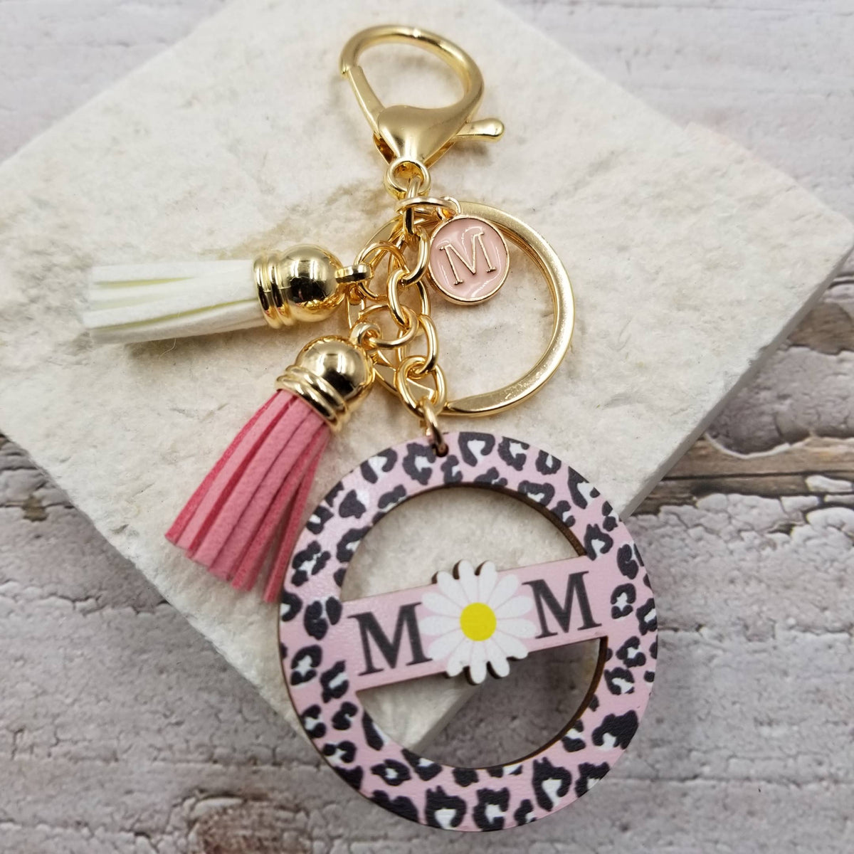 MOM Daisy Tassels Keychain