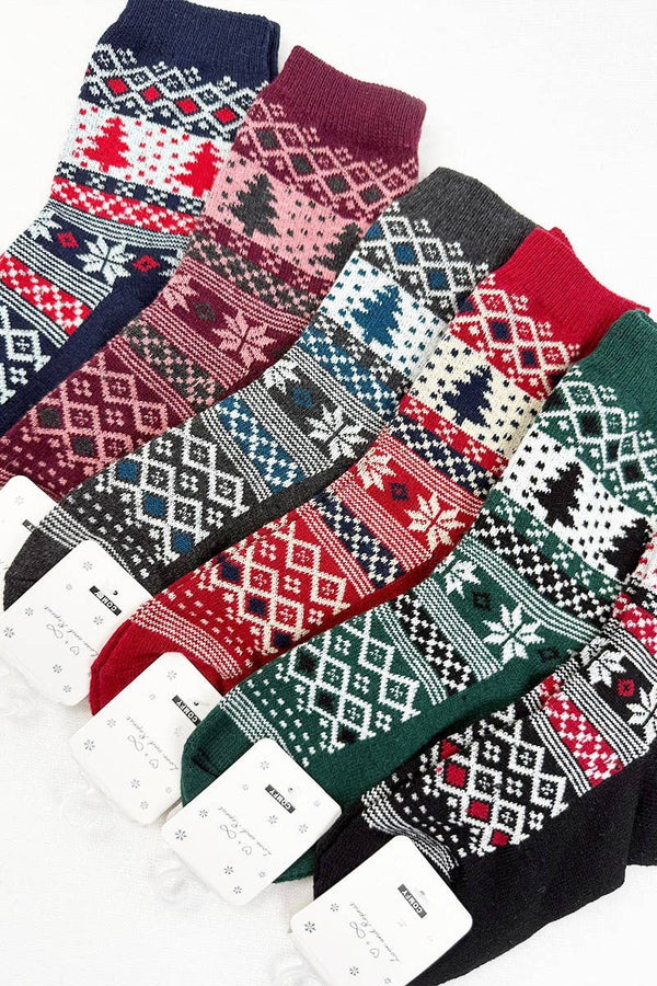 SnowFlake and Tree Print Cozy Cabin Socks