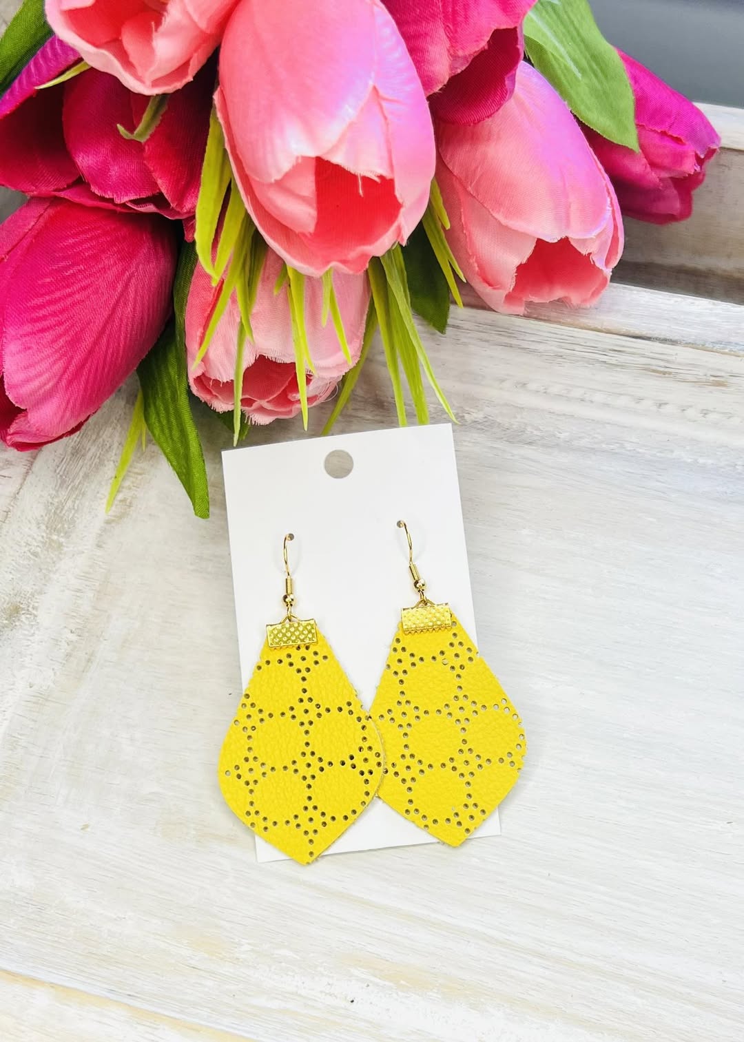 Retro Yellow Lattice Patterned Earrings