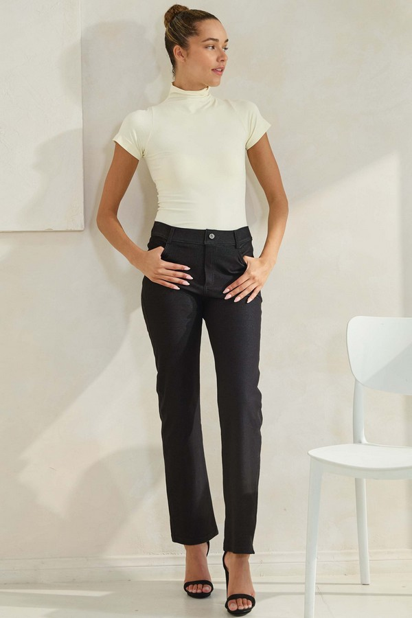 Classic Solid Straight Leg Jeggings