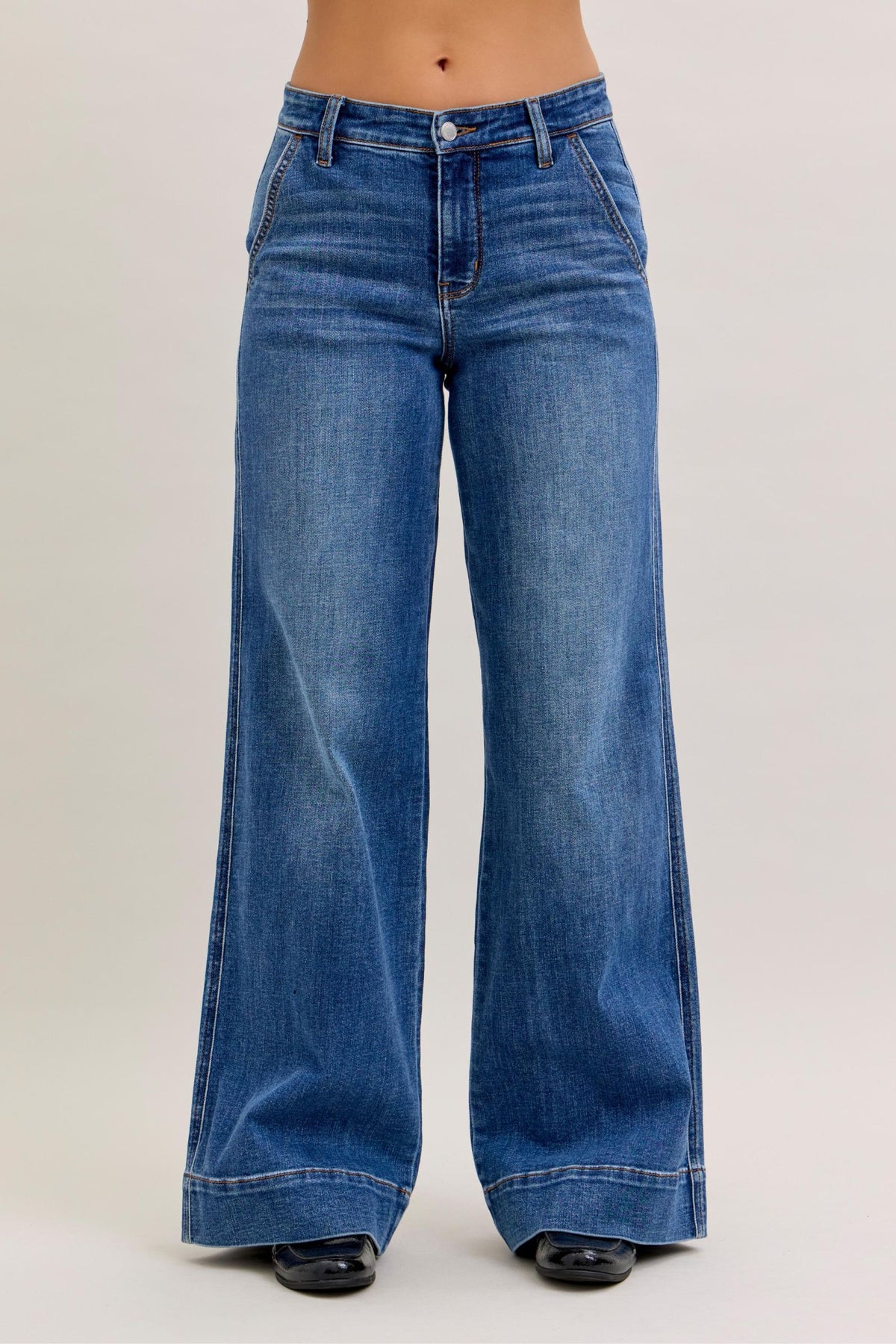 Weekend Muse Jeans