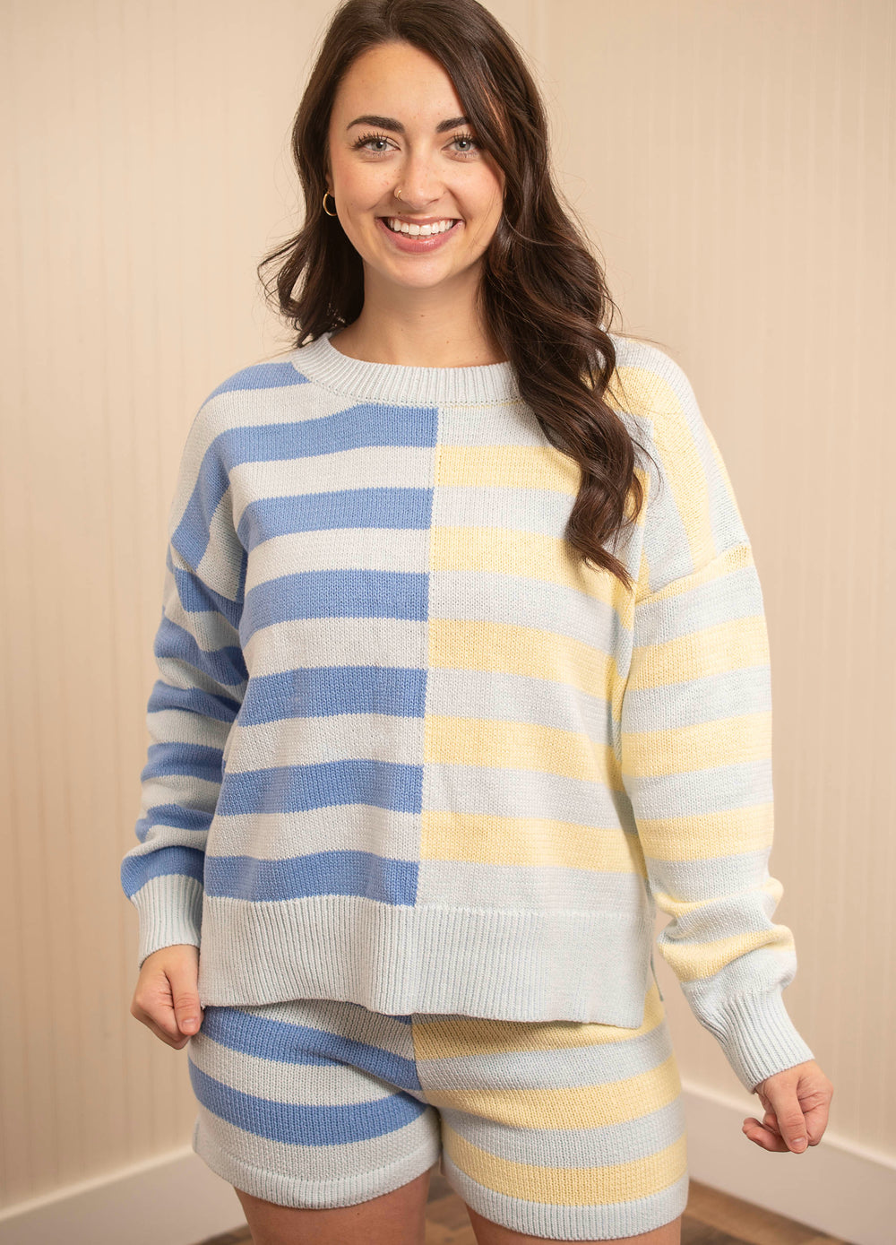 Look Me In The Eyes Sweater - Blue