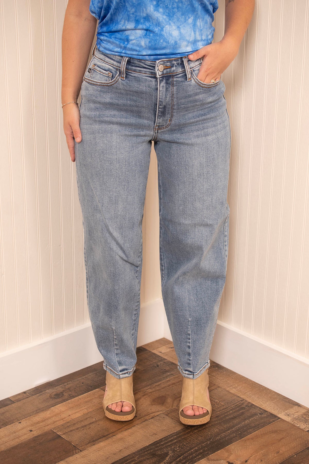 Judy Blue All You Have Barrel Jeans - Medium