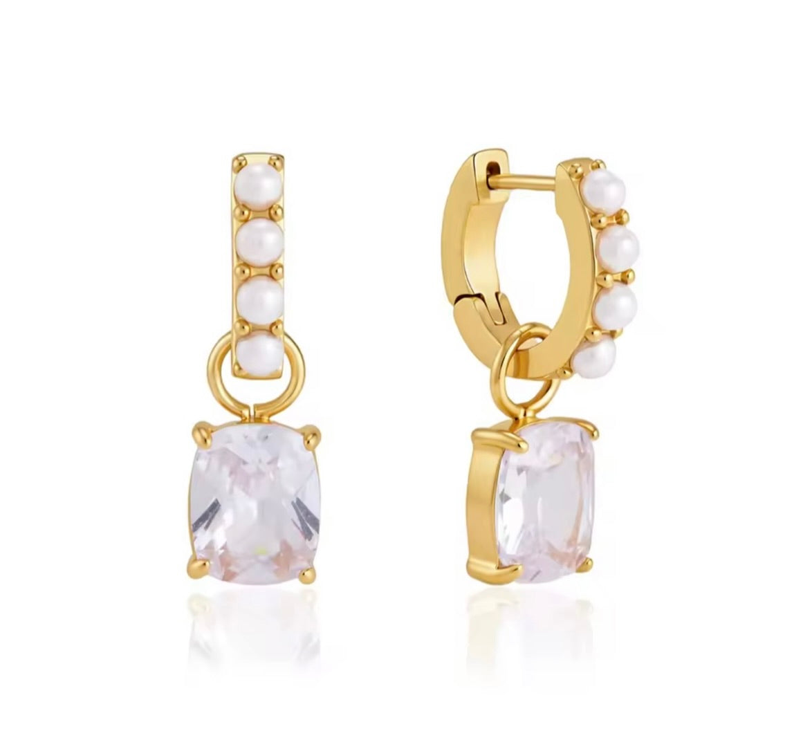 PREORDER- Libby Diamond Huggie Hoops