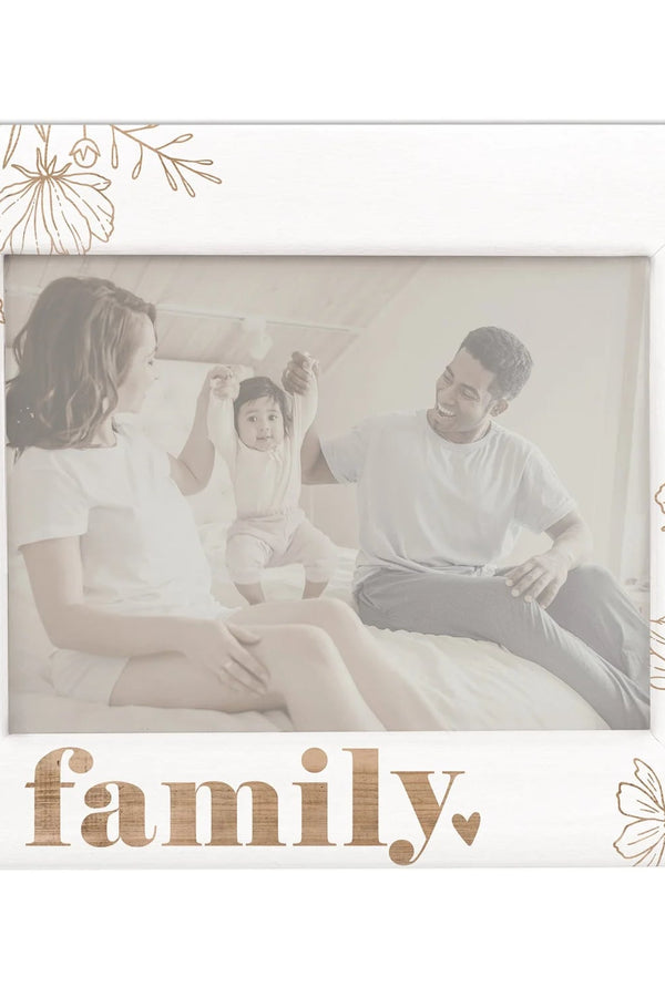 PREORDER- Family Wood Flowers Photo Frame