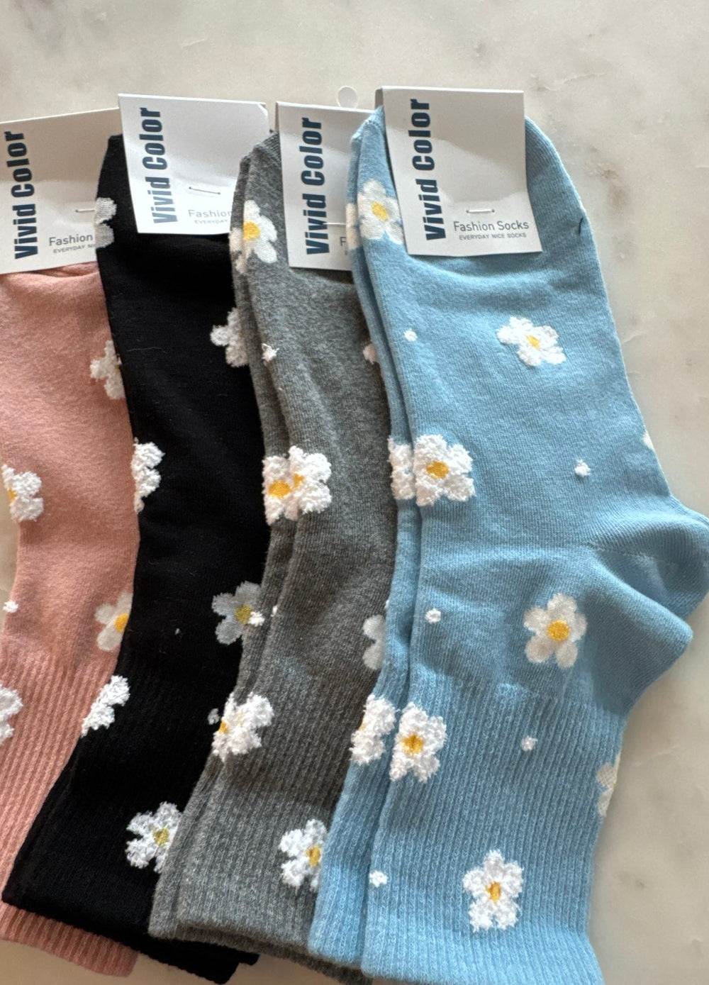 Kickin Up Daisy Socks