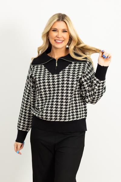 PREORDER- Houndstooth Print Pullover