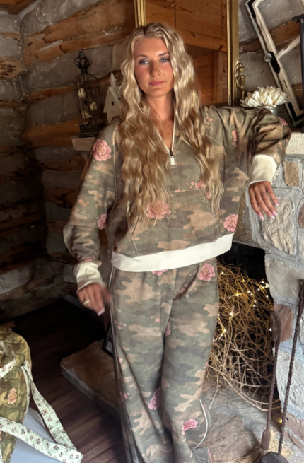 Drift Away Joggers - Camo