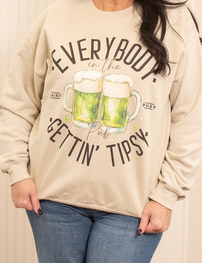 Everybody In The Pub Getting Tipsy Sweatshirt - Sand