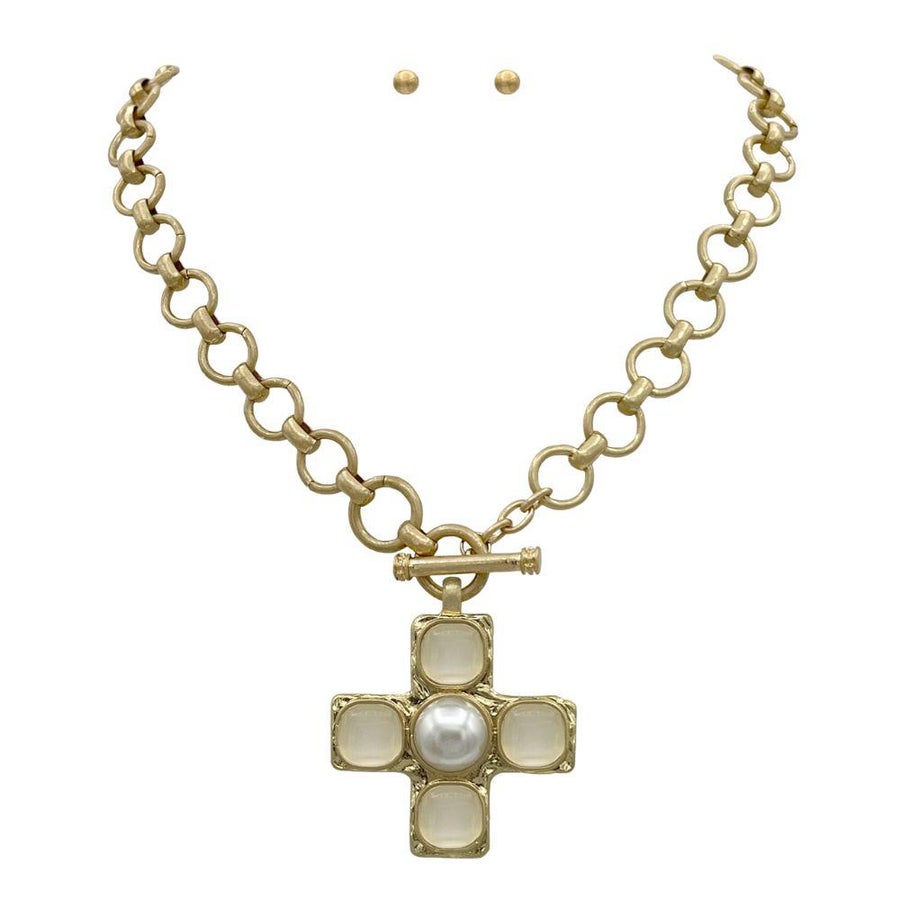 Statement Cross W Toggle Necklace
